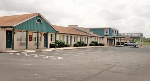 Budget Inn Daleville Bagian luar foto